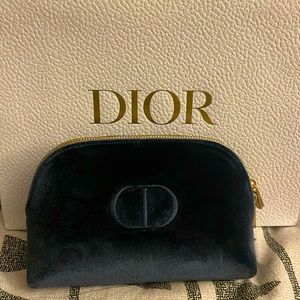 Brandnew Dior pouch